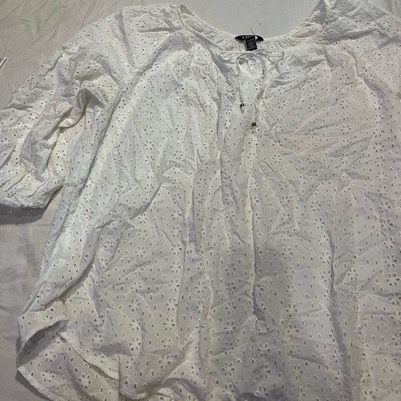 White Blouse - Picture 2 of 4